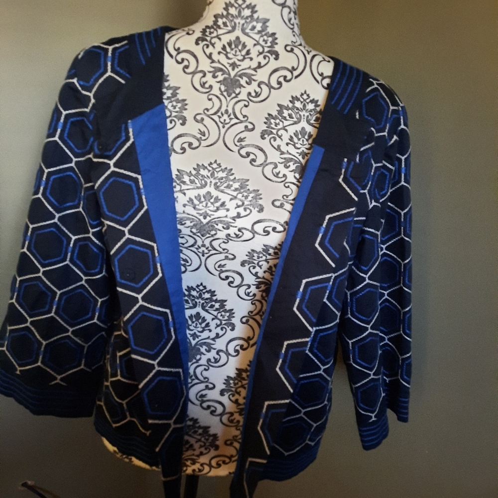 Chico's blazer - Picture 2 of 4